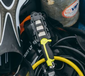 Gear Aid TANU™ NavGreen Dive and Rescue Knife + B.C.D. Adaptor